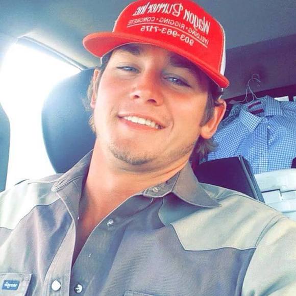 Meet your Posher, Tyler - Picture 1 of 1